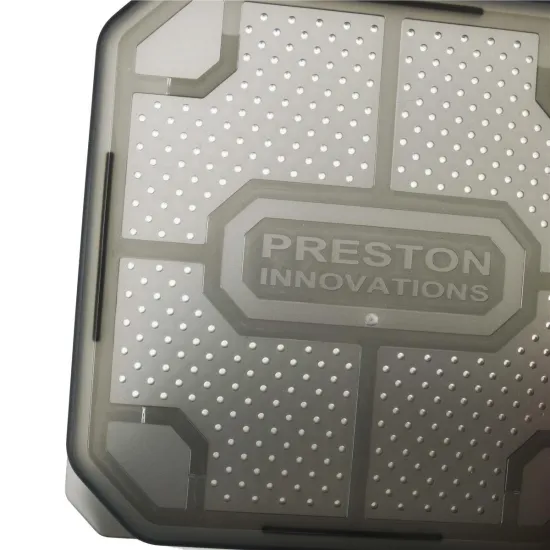 Pudełko wędkarskie na przynęty z siatką Preston 3pt. 1.7l-103526