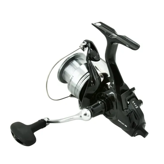 Kołowrotek feeder z wolnym biegiem Daiwa 24 Emcast BR LT 4000-C 4 łożyska-112903