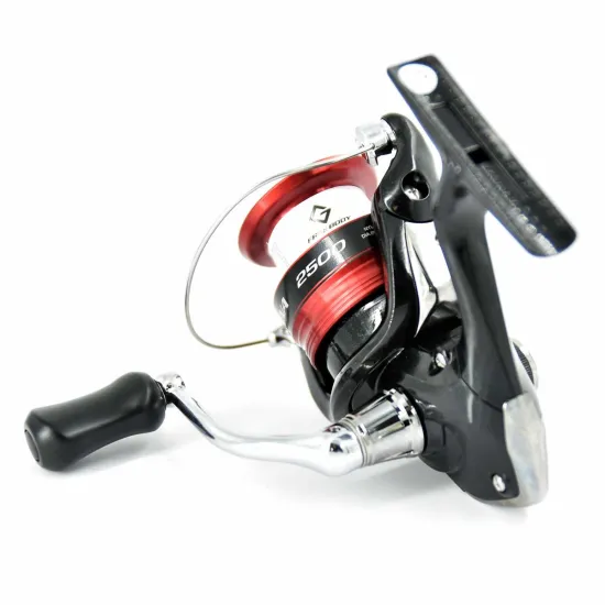 Kołowrotek spinningowy Shimano Sienna FG 2500 4 łożyska-66087