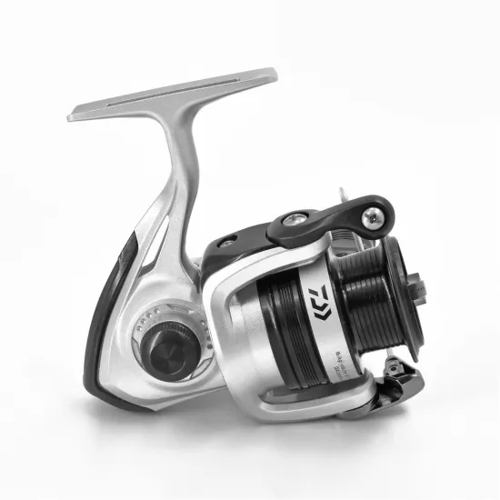 Kołowrotek spinningowy Daiwa Sweepfire EC 2000 1 łożysko-80512