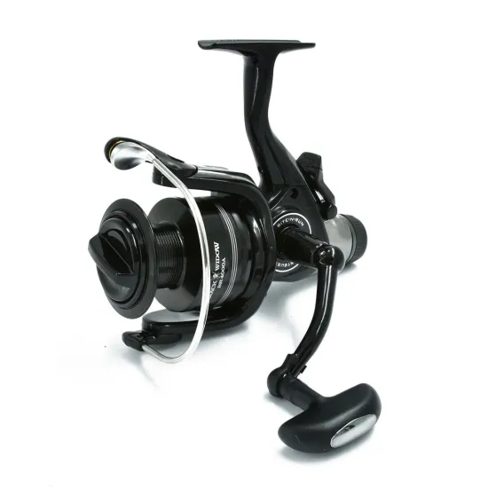 Kołowrotek feeder karpiowy z wolnym biegiem Daiwa Black Widow BR A 4000 4 łożyska