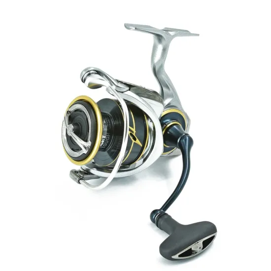 Kołowrotek spinningowy Daiwa Airity LT 3000D-C 9 łożysk