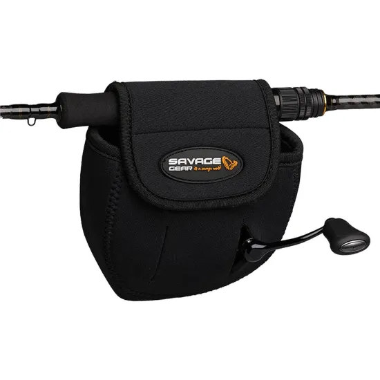 Pokrowiec na kołowrotek neoprenowy rozmiar XL Savage Gear 16x15x9cm