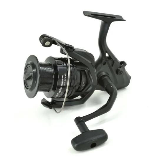 Kołowrotek feeder z wolnym biegiem Okuma Carbonite CBBF 5000 BF 2 łożyska
