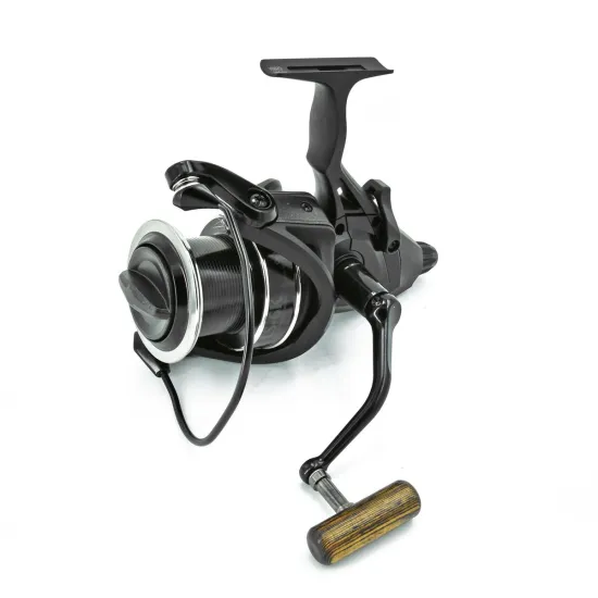 Kołowrotek karpiowy z wolnym biegiem z wolnym biegiem Okuma LS-6K Baitfeeder BR 6 łożysk